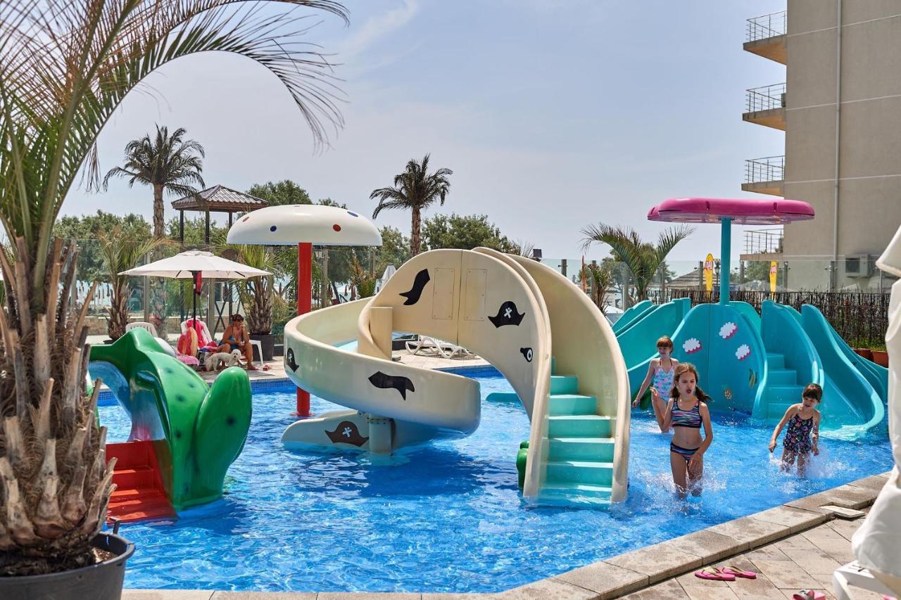 Apartament El Capitan - Spa N Pool Beach Resort, Vedere La Mare, 2 Camere Năvodari 외부 사진